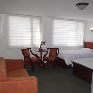 2* Hotel Altura &