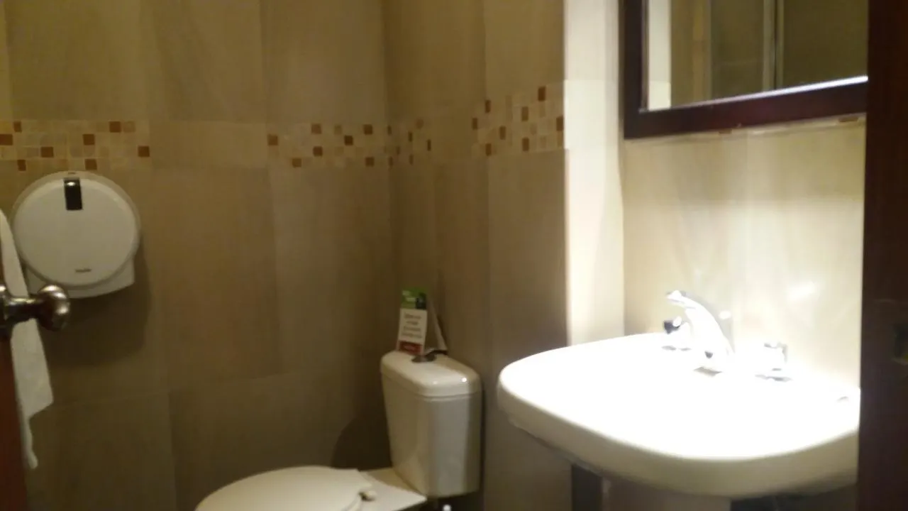 Hotel Saint Thomas Quito 3*,